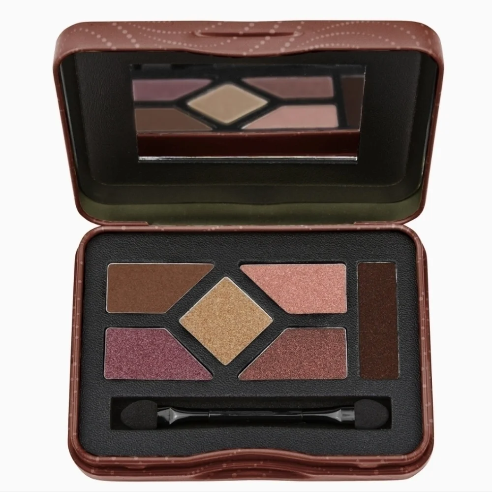 L.A girl inspiring eyeshadow palette